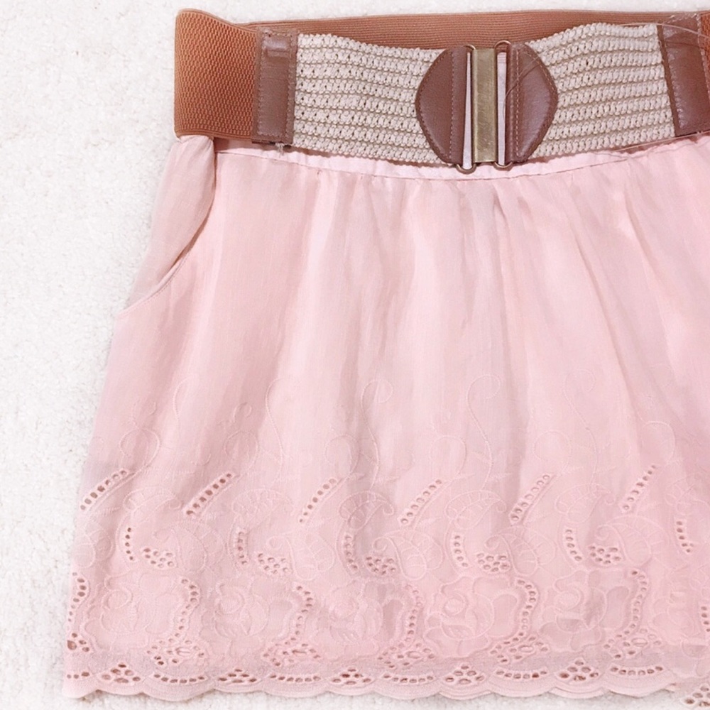 Blush Eyelet Skirt With Belt - Picture 2 of 4